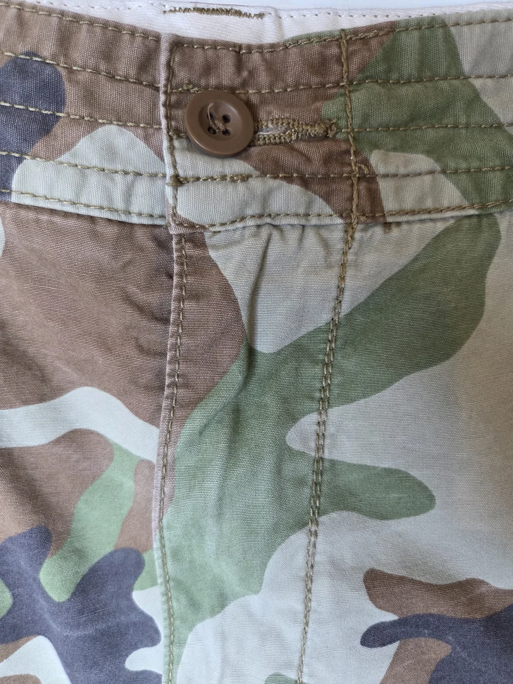 Polo By Ralph Lauren Men's Camouflage Cargo Shorts — Green/Brown/Black - Picture 9 of 15